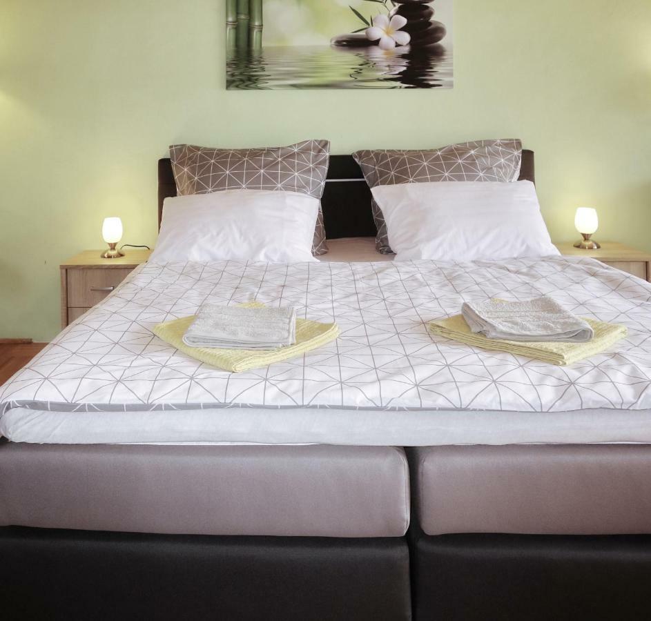 Tolena Heviz Apartments المظهر الخارجي الصورة